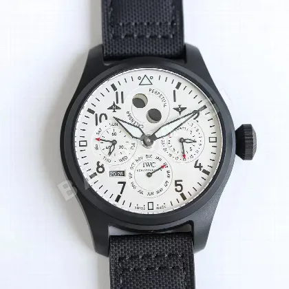 IWC 빅파일럿 퍼페추얼 캘린더 시계 42508
