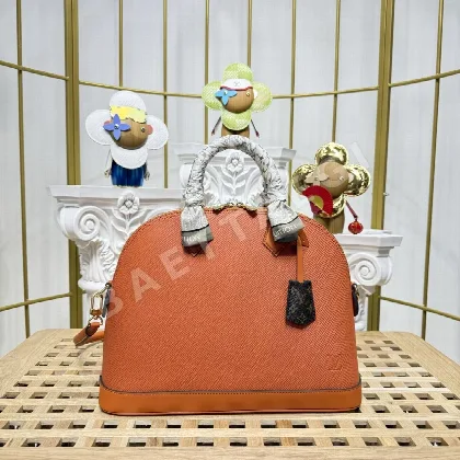 루이비통 알마 MM 에피 가죽 가방 M28500