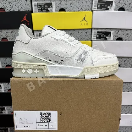 루이비통 [D1] V2 03 화이트 그레이 205842 Louis Vuitton V2-03
