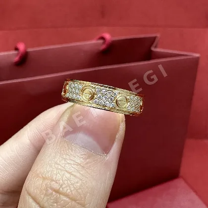까르띠에 러브 4mm 3열 다이아몬드 반지 178369