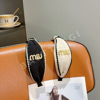 미우미우 와이드 매듭 헤어밴드 183864
