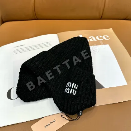 미우미우 모자 81425 Miu Miu Cap