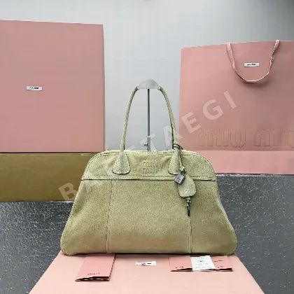 미우미우 매트 애프리콧 봄여름 핸드백 141613