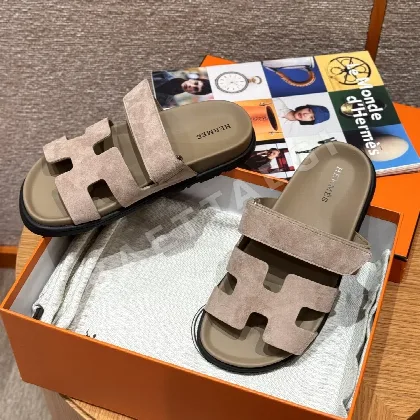 에르메스 225 시프레 샌들 모래색 8386